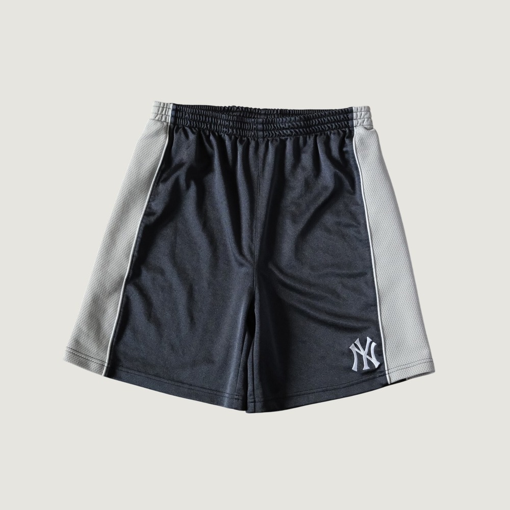 MLB New York Yankees Shorts Navy Grey Mesh Side Panel Athletic Sportswear M 3054